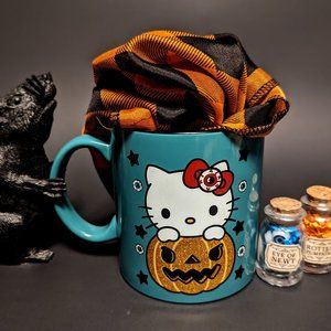 Hello kitty Halloween mug!